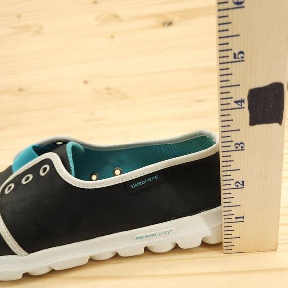 Skechers Go Walk Womens Shoes Sz 9 Black Leather Slip On Loafers Comfort Walking - Picture 9 of 9